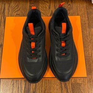 Authentic gently worn Hermes men’s Gramme sneaker